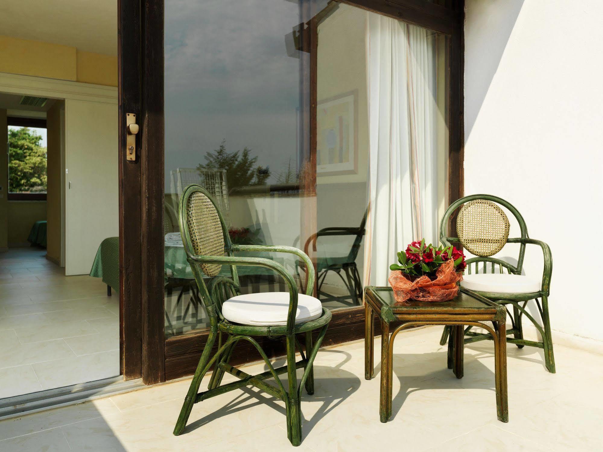 Porto Kaleo Resort Steccato Exteriör bild
