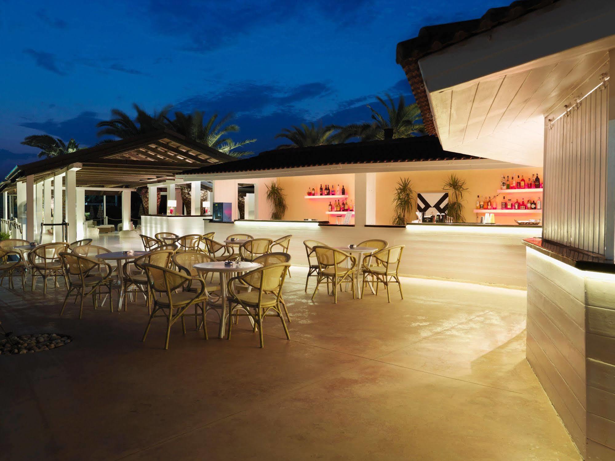 Porto Kaleo Resort Steccato Exteriör bild